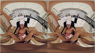 Eveline Dellai In Horny Italian Deepthroats & Fucks Anally To Get Cum For Her Gelato Vr Porn