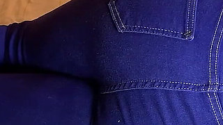 Sneak Into My 18yo Sexy Stepdaughters Bedroom