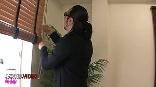 Japanese Seductress Pleasures with Passionate Climax