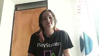 MY STEPSISTER CATCHES MASTURBATING ME ASKS ME TO HERPART 1