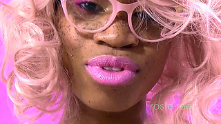 Pink Bubblegum Lips