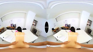 Japanese Students Explore POV VR Thrills