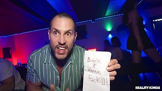 Perverted booty girl xxx video