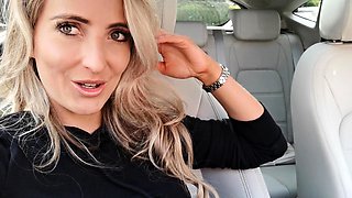 Blonde emo amateur solo masturbation