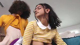 Threesome with a stacked brunette who fucks everyone