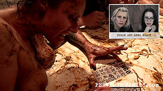 Perverse Family 41.4 (season 3): Anna Shocked by an Intense Group Session