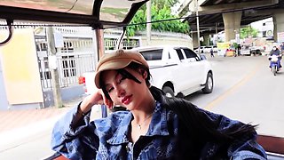 Super cute Thai teen amateur threesome