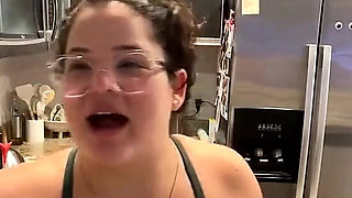 Live Stream with Dani Valentina