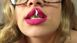 A Giantess a Tiny Man and a Deadly Kiss