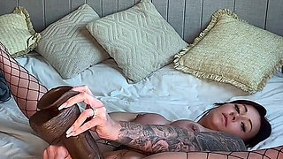 Double Penetration Dildo Fucking