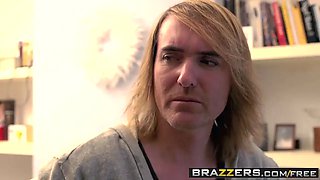 Brazzers - shes gonna squirt - leave it to the pro