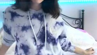 PossumVoid Masturbates With Cumshot