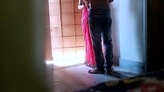 On the Day of Holi, I Changed the Color of the Pussy of the Neighbor Bhabhi with Color
