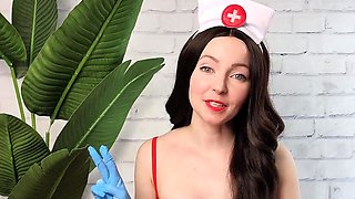 Flexible pale brunette with foot fetish does hot footjob