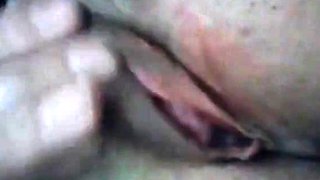 Asian Amateur Girl Masturbates Solo