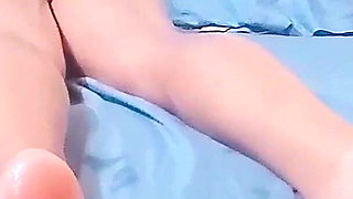 Lucky Man Gives an Oil Massage to a Beautiful Big Ass Latina