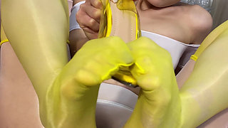 Lust 11-she Enjoys Exercising While Wearing Stockings