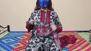 My Beautiful Pakistani Maid Fucked House Owner-clear Hindi Conversation