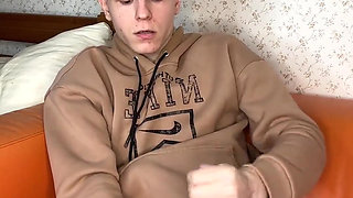 Petite Twink's Intense Jerk off Climax