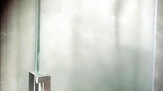 Sexy blonde amateur hidden cam HD videos