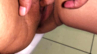 Ruhika Bhabhi Piss Hot And sweet Pussy During Hard Anal sex