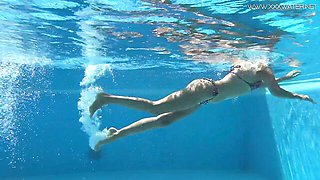 Voluptuous Mary Kalisy and Kalisy at swimming milf video