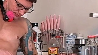 Sextape - Roommates Kitchen “creampie My Tight Pussy”