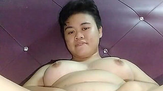 Try to Stretch My Tight Pussy This Make Me Horny so Much