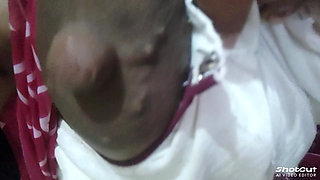 Bhabhi ji desi chuchi chuchi se nikalta doodh