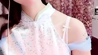 Amateur blondie solo anal masturbation