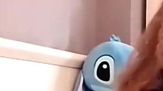 'serve My Feet' Stream