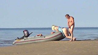 Boatman Fucked a Hot Tourist