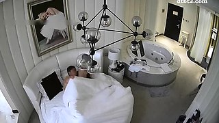 Horny fat arab housewife fingered on amateur hidden cam