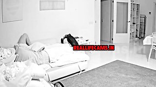 Horny fat arab housewife fingered on amateur hidden cam
