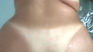 Chubby Hottie Giving Blowjob in Bathtub on All Fours