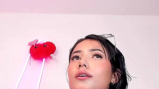 Pussy Show Latina Petite in the Room