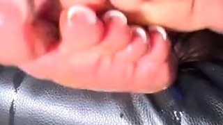 Amateur preggo hoe toys her pussy close up in fetish solo