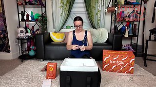 Lina Paige In Milf Unboxing Tantaly Leo - Mini Travel Size Male Sex Doll