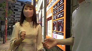 5a04 Insolent female college student captured in Ikebukuro: Blowjob, Cowgirl  Amateur Porn