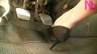Soft Driving in Suede Black Classic Louboutins