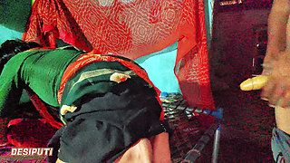 The real wife and husband desi sex video , doggy style sex indian women in home