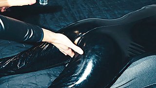Milf pov, cum on latex, cumshot