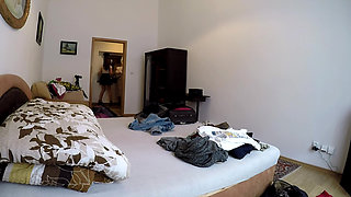 Amateur babysitter cam in girls cloakroom captures no panties