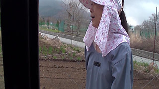 A076g04 Picking up Beautiful Mature Women Who Are Working on the Farm in the Mountains and Fields as Far as the Eye Can See!