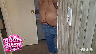 Big Booty BBW Anal Queen Shows off Her Titties