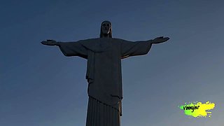 I Wrecked the Brunettes Ass