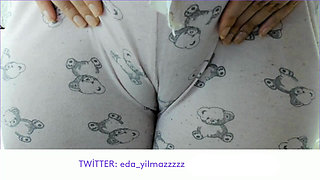 CAMELTOE- PAJAMAS- PUFFED PUSSY- SWOLLEN PUSSY