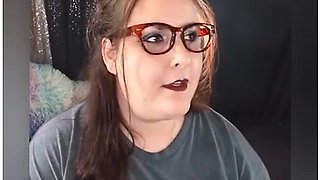 Smoking Girl Live Stream Chatting