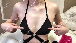 A college girl squirting with a tense bang