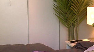 Handjob for femboy - Behind the scenes